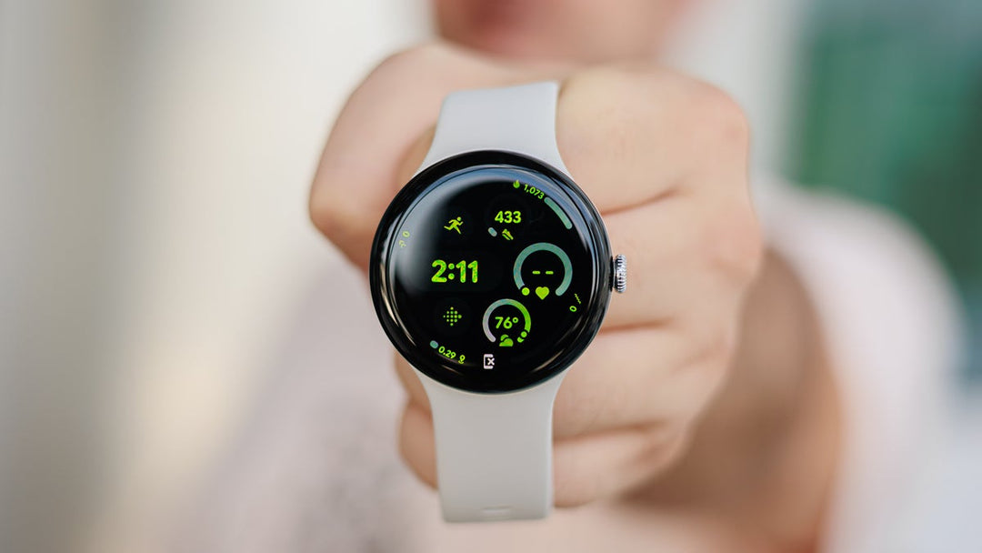 5 Common Pixel Watch 4 Mistakes to Avoid (And the Best Accessories to Fix Them)
